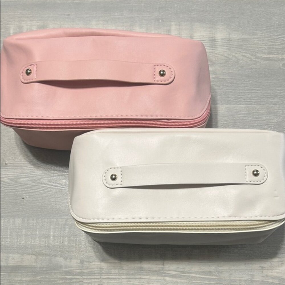 NEW Large Travel Makeup Bag - Pink or Cream - Picture 2 of 14